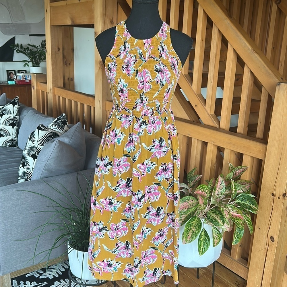 Floral Smocked Sleeveless Dress Size XS
